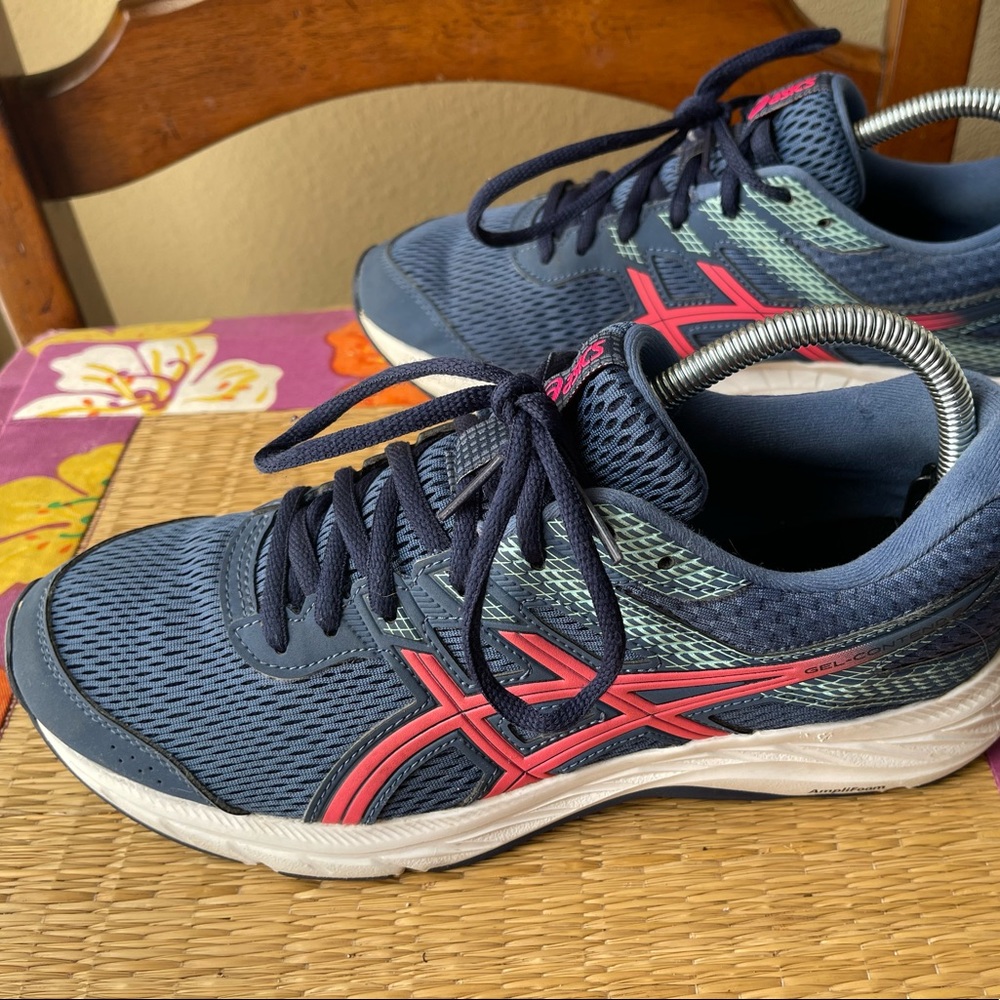 Asics Gel Contend 6 Running Shoe Womens Size 9.5 Low Top 1012A570 Blue Lace Up